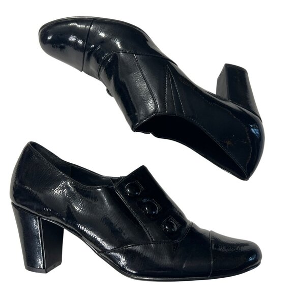 Vintage GNW Flex Patent Button Booties - Picture 3 of 10